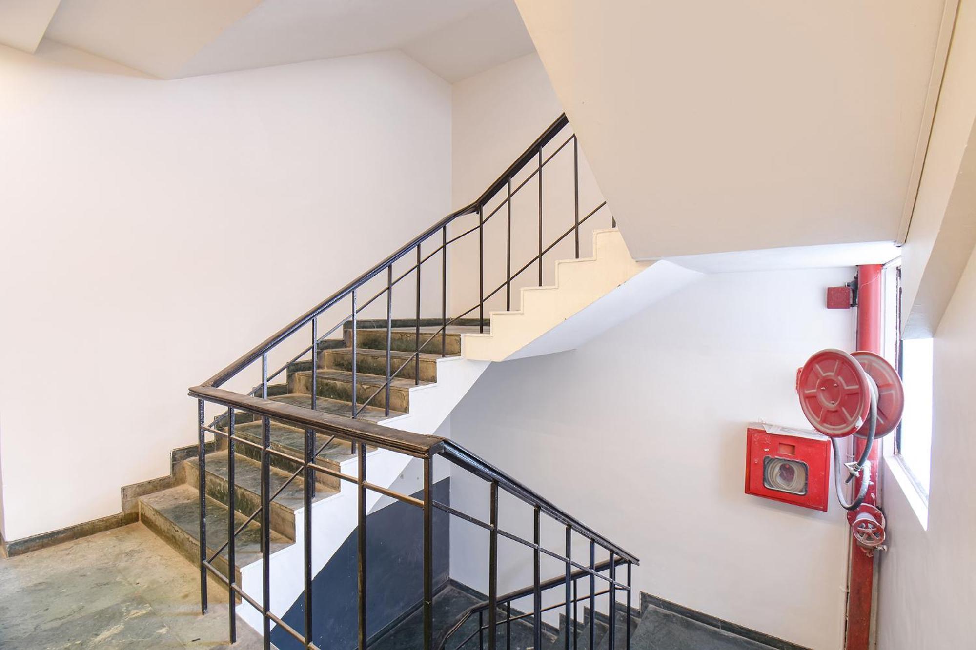 Fabhotel Olive Suite Пуна Экстерьер фото