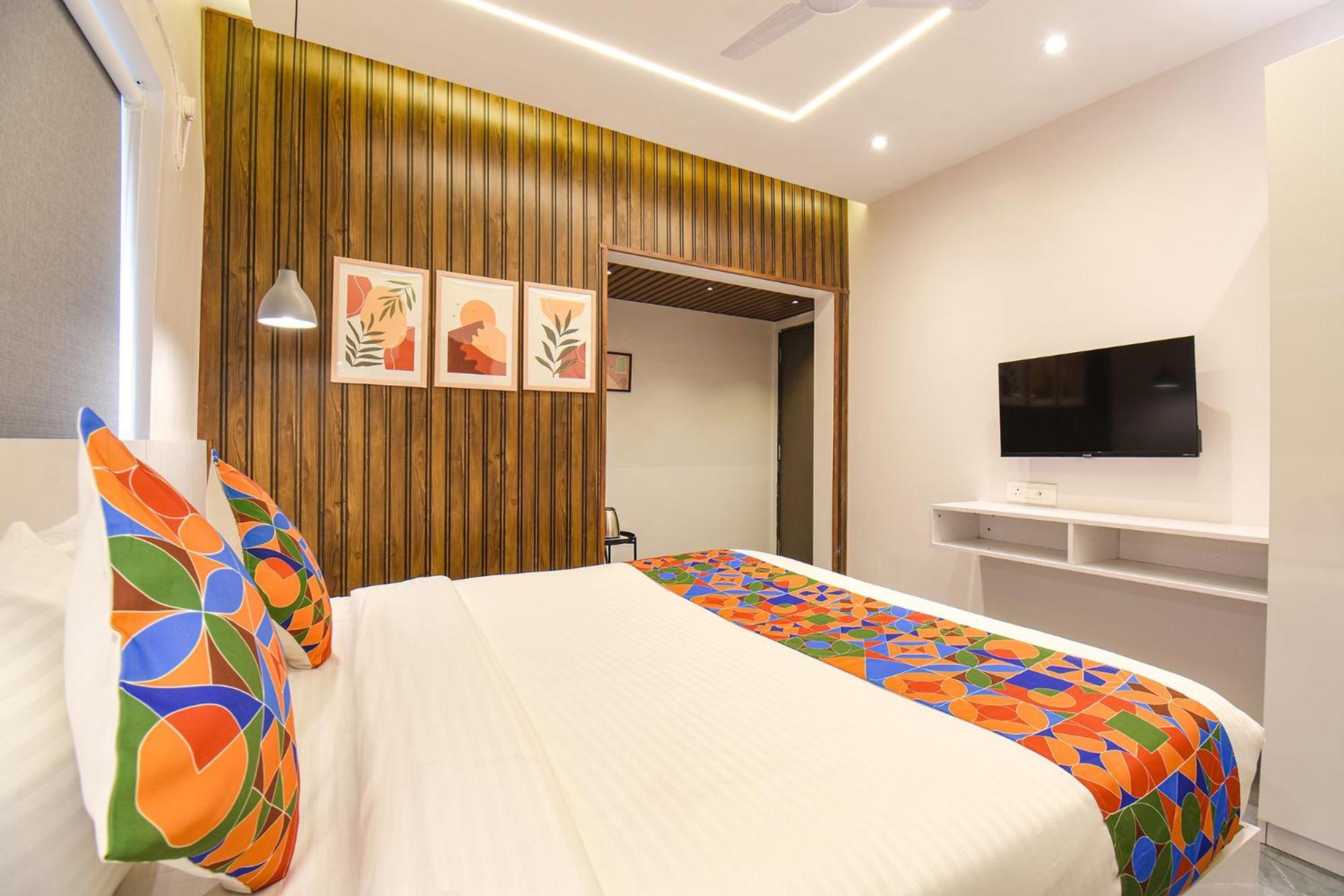Fabhotel Olive Suite Пуна Экстерьер фото